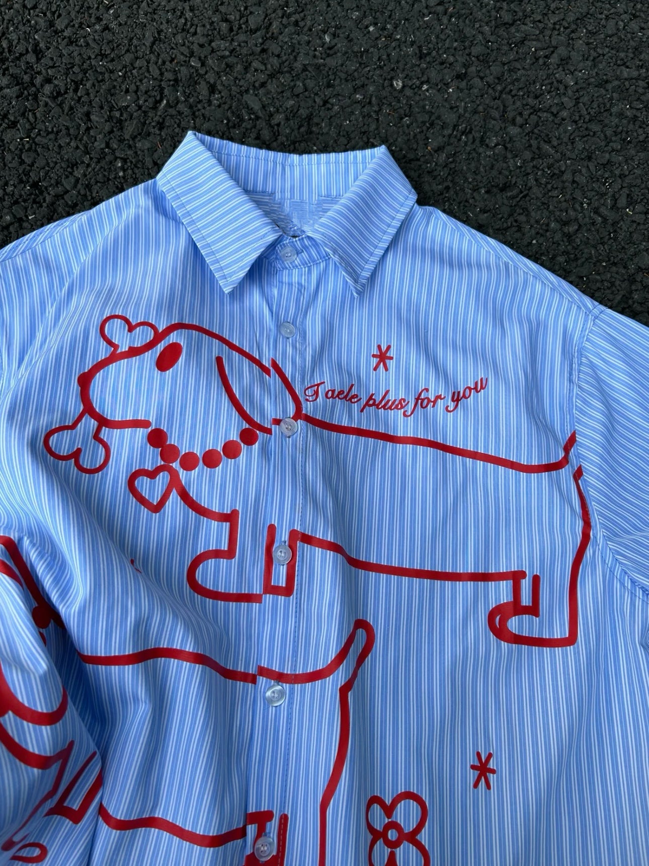 Camicia estiva coppia con stampa divertente, taglio largo e casual