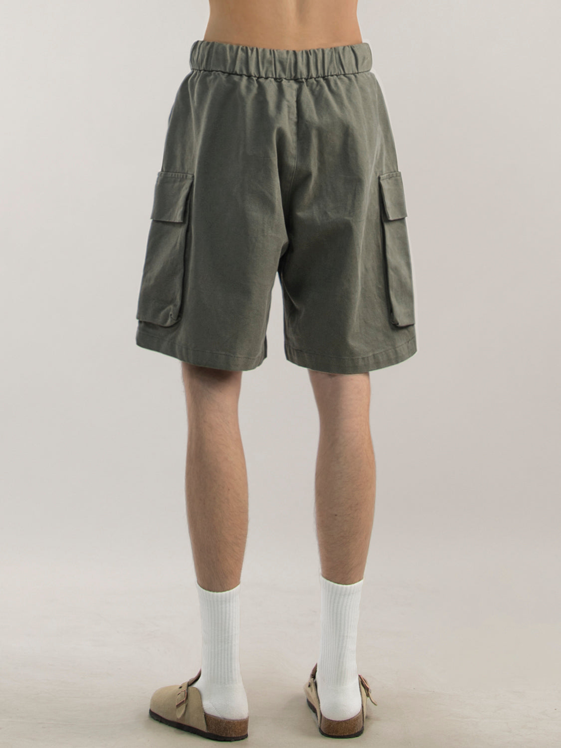 Pantaloncini cargo uomo stile militare verde militare, larghezza ampia